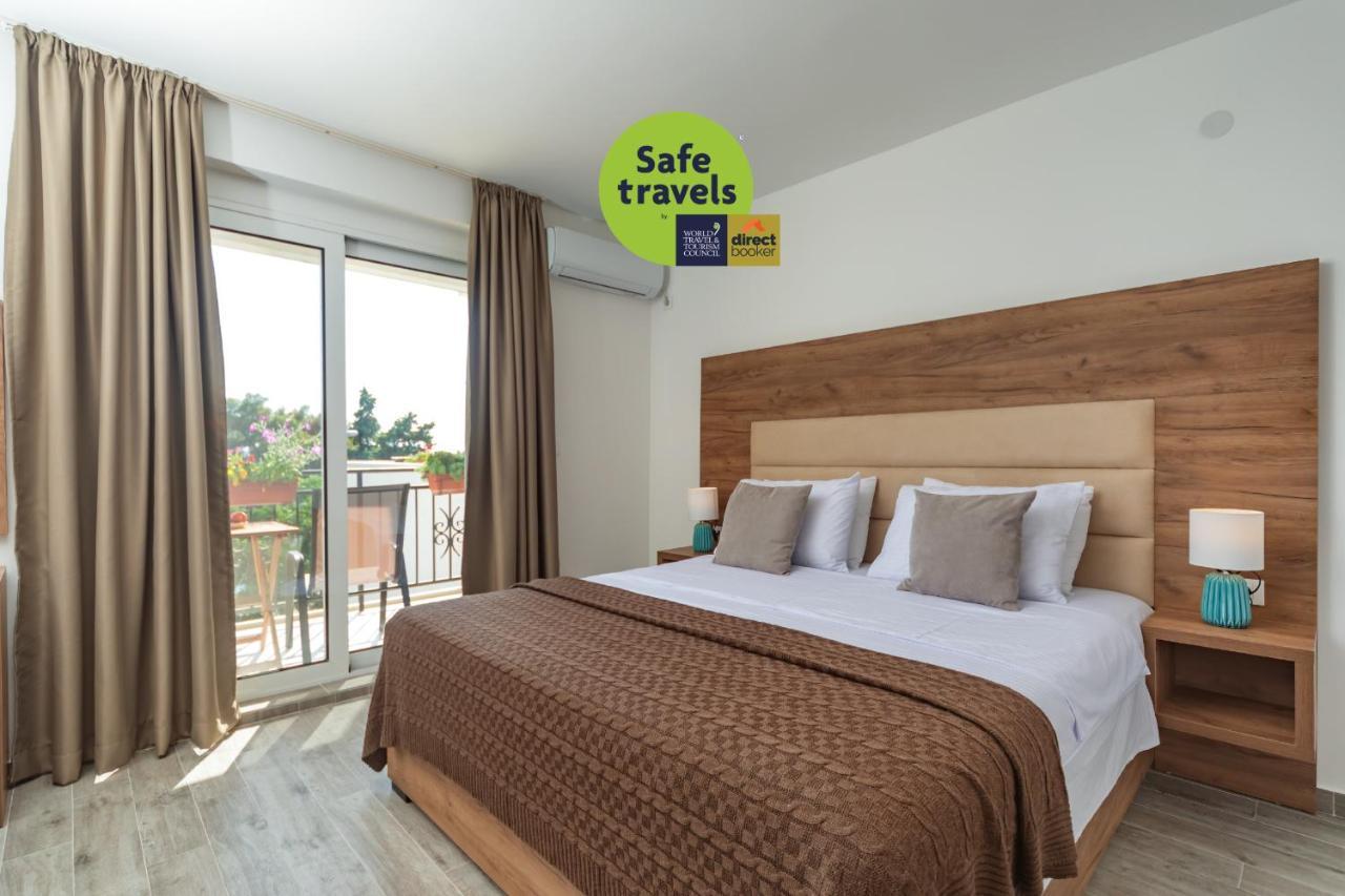 Mika'S Seaview Apartments バール エクステリア 写真